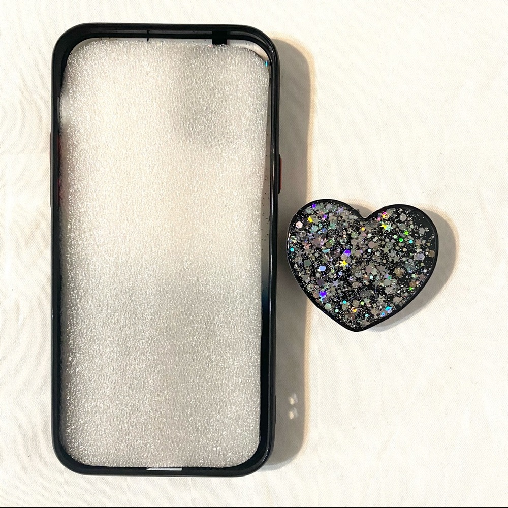 Protective iPhone Case w/ 🖤 shape holder For iPhone 12